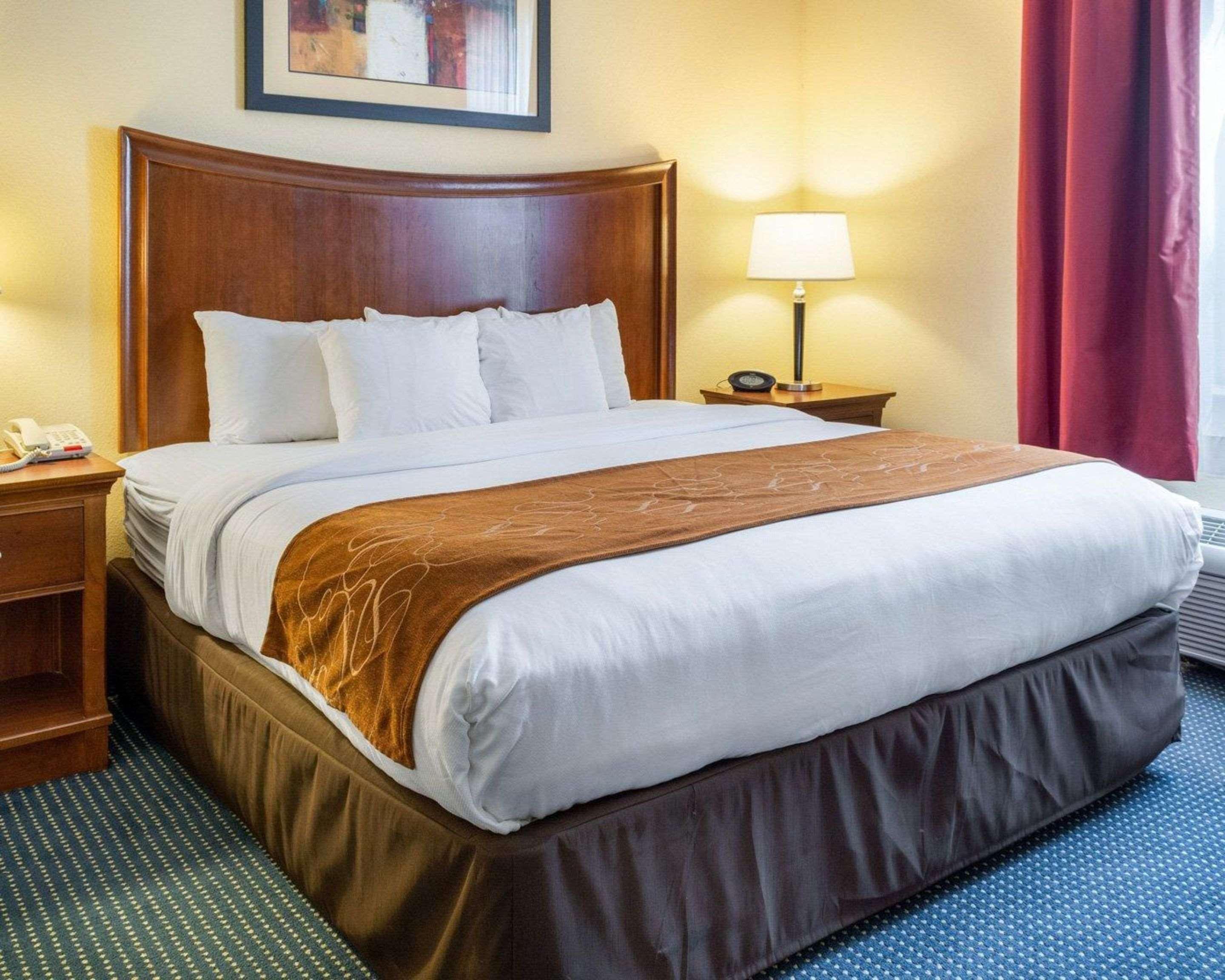 Comfort Suites Newport News Airport Exteriér fotografie