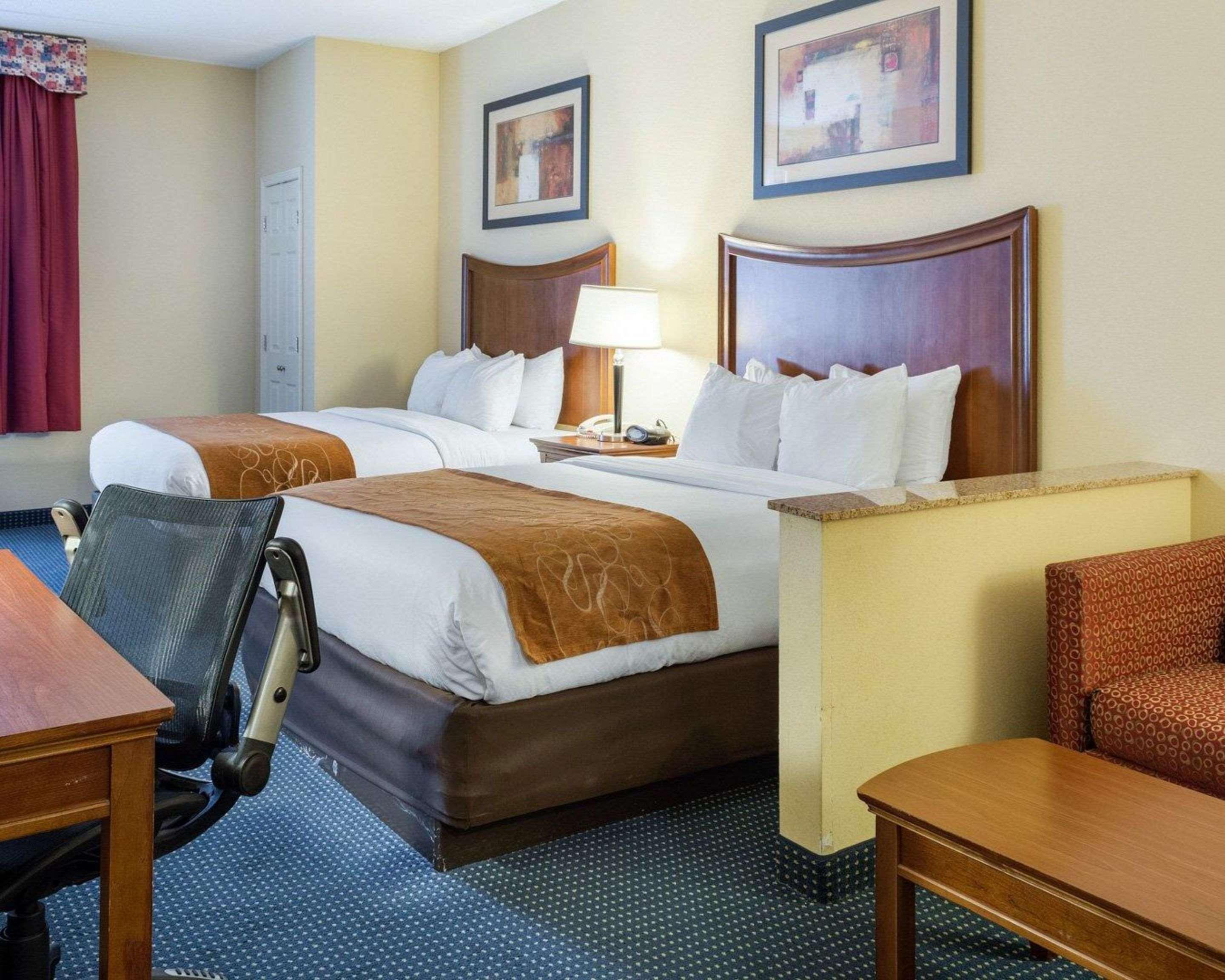 Comfort Suites Newport News Airport Exteriér fotografie