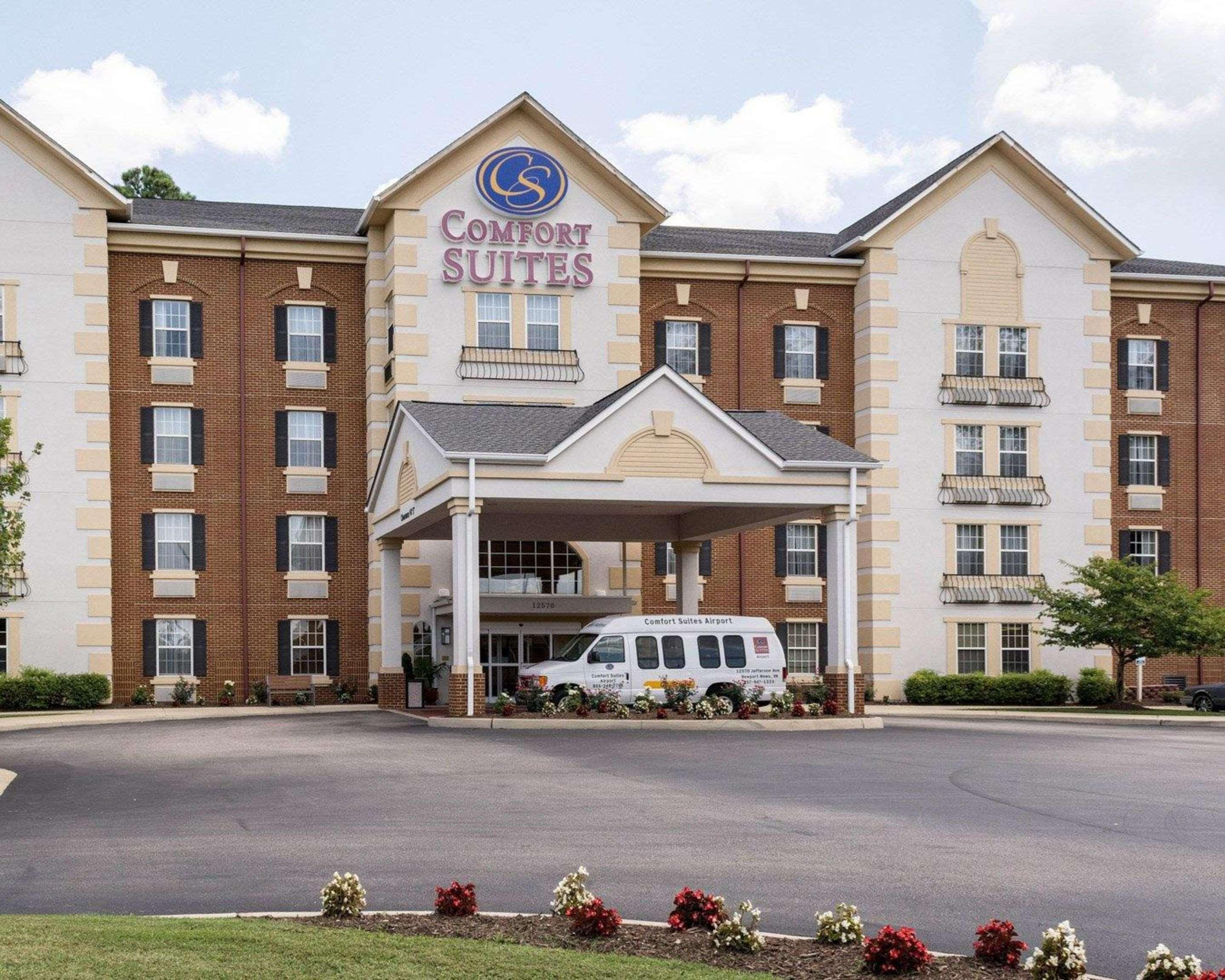 Comfort Suites Newport News Airport Exteriér fotografie