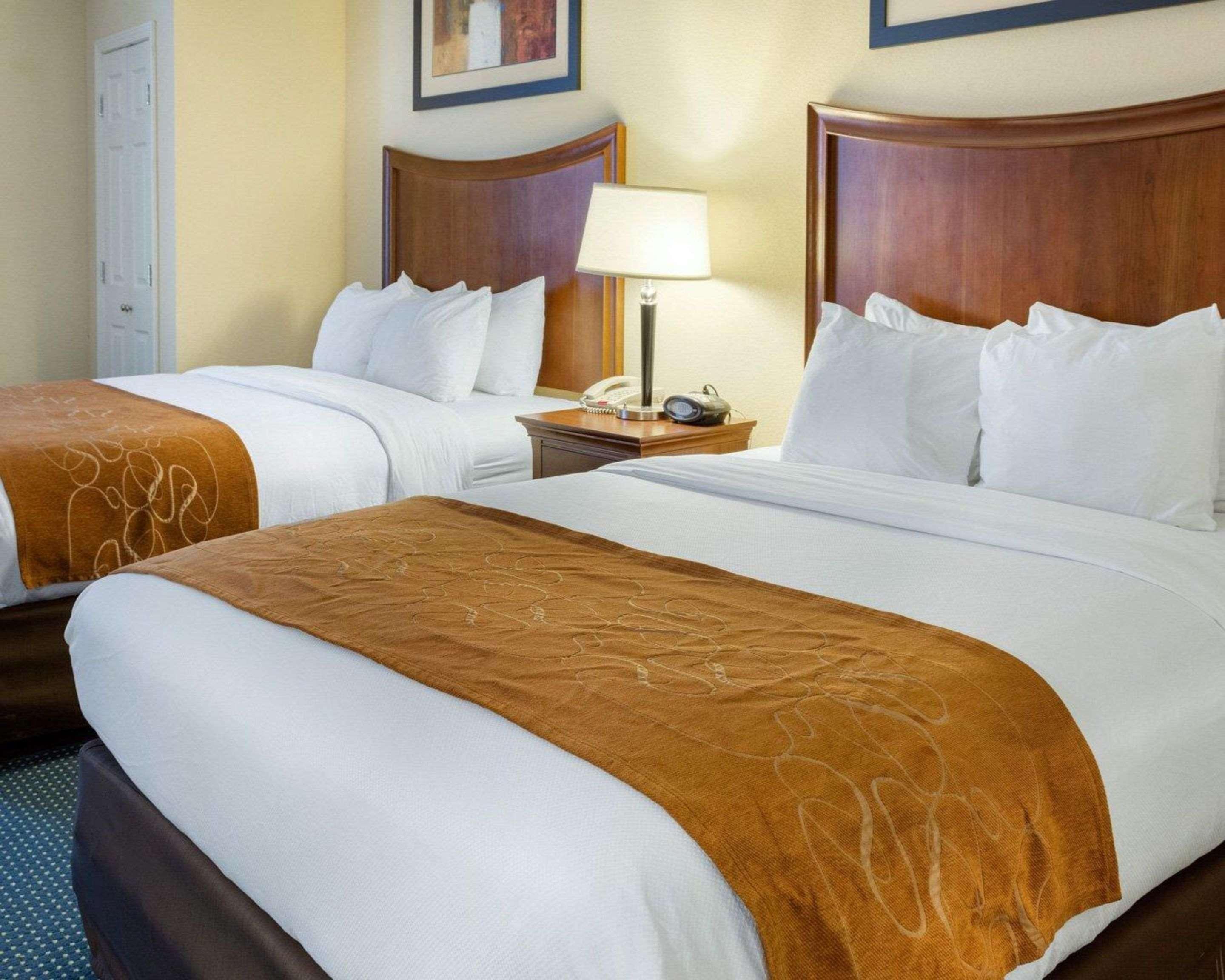 Comfort Suites Newport News Airport Exteriér fotografie