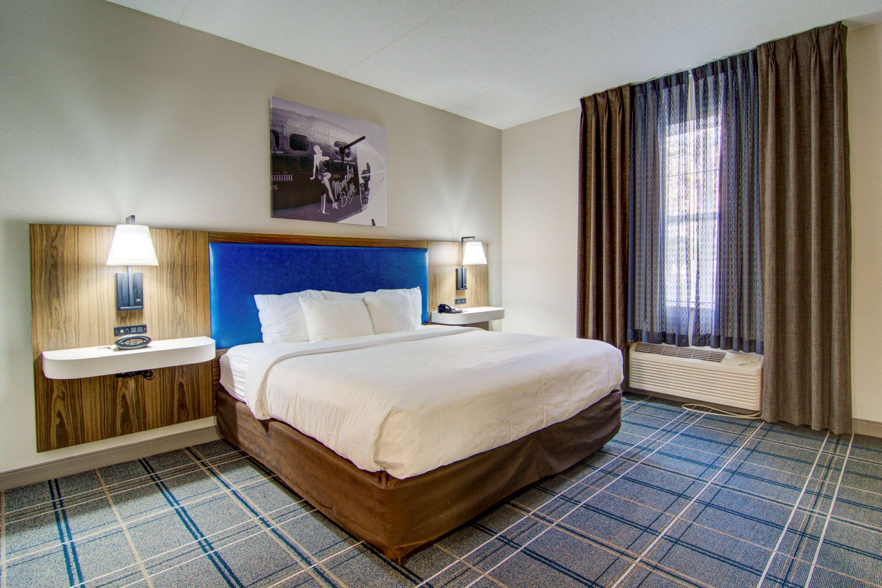 Comfort Suites Newport News Airport Exteriér fotografie