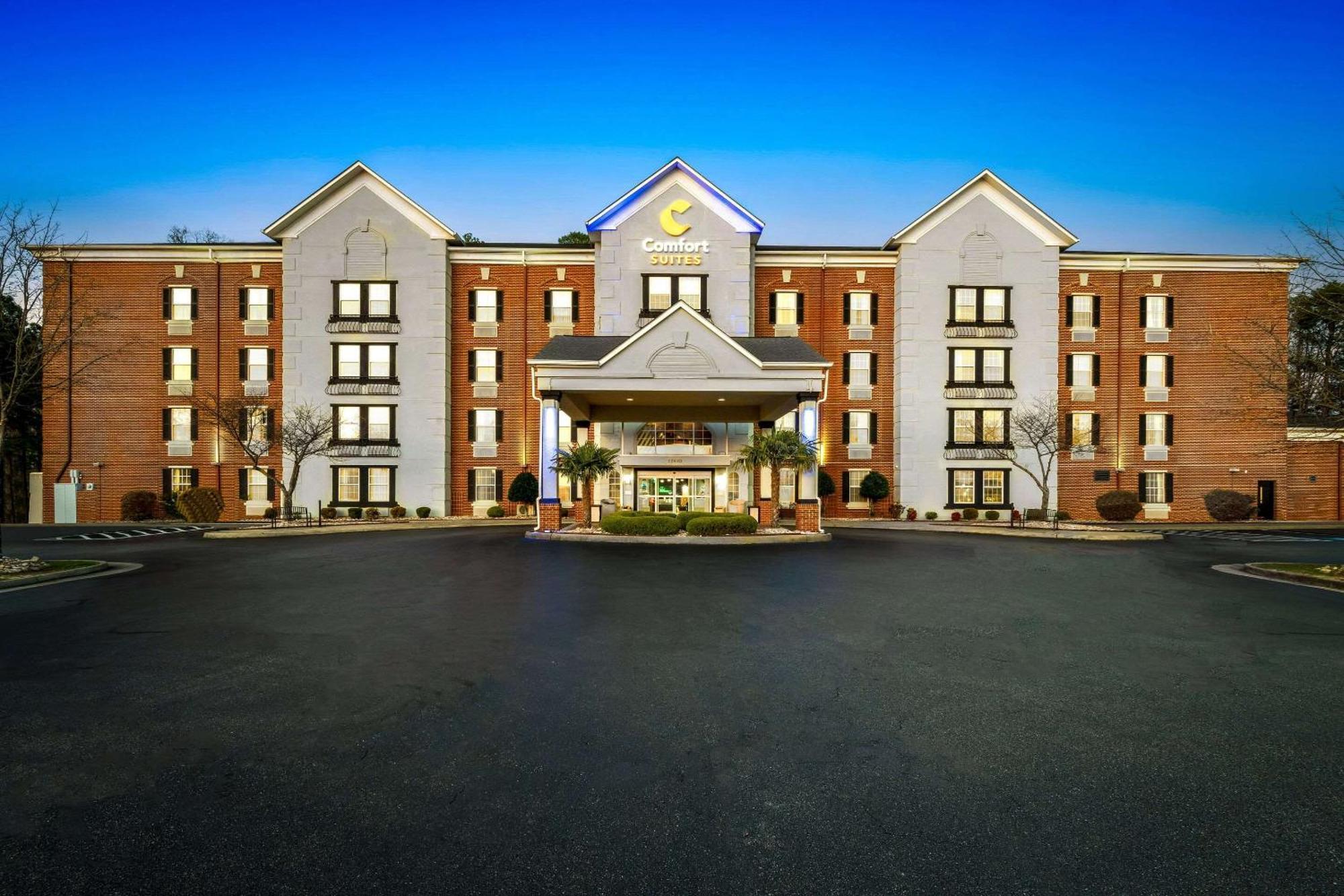 Comfort Suites Newport News Airport Exteriér fotografie